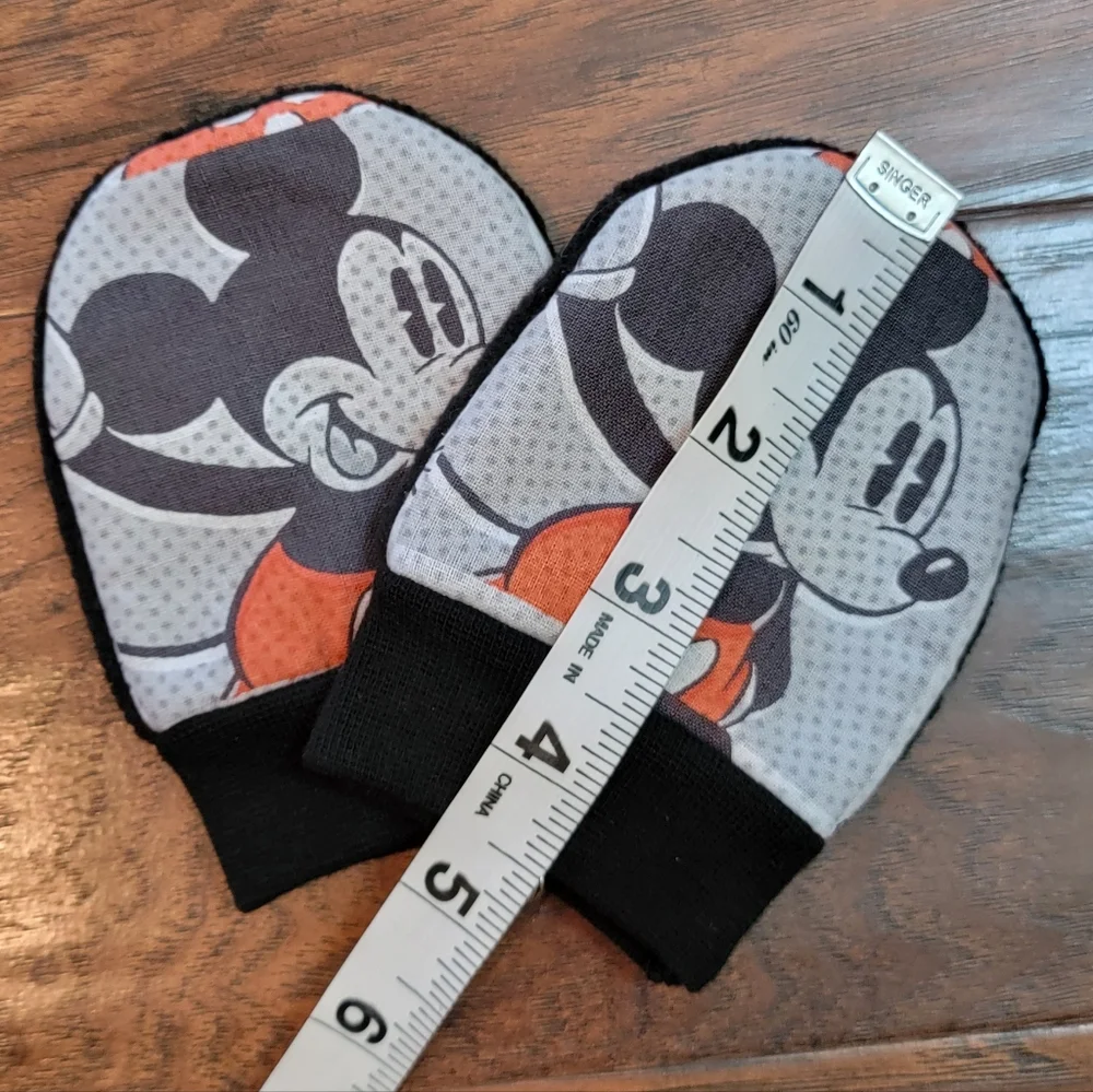 Mickey Mouse Fabric Fleece Baby Mittens